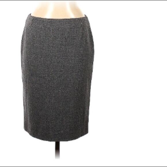 Alexander McQueen  Gray Midi Pencil Skirt 40 US 6 - Picture 3 of 3